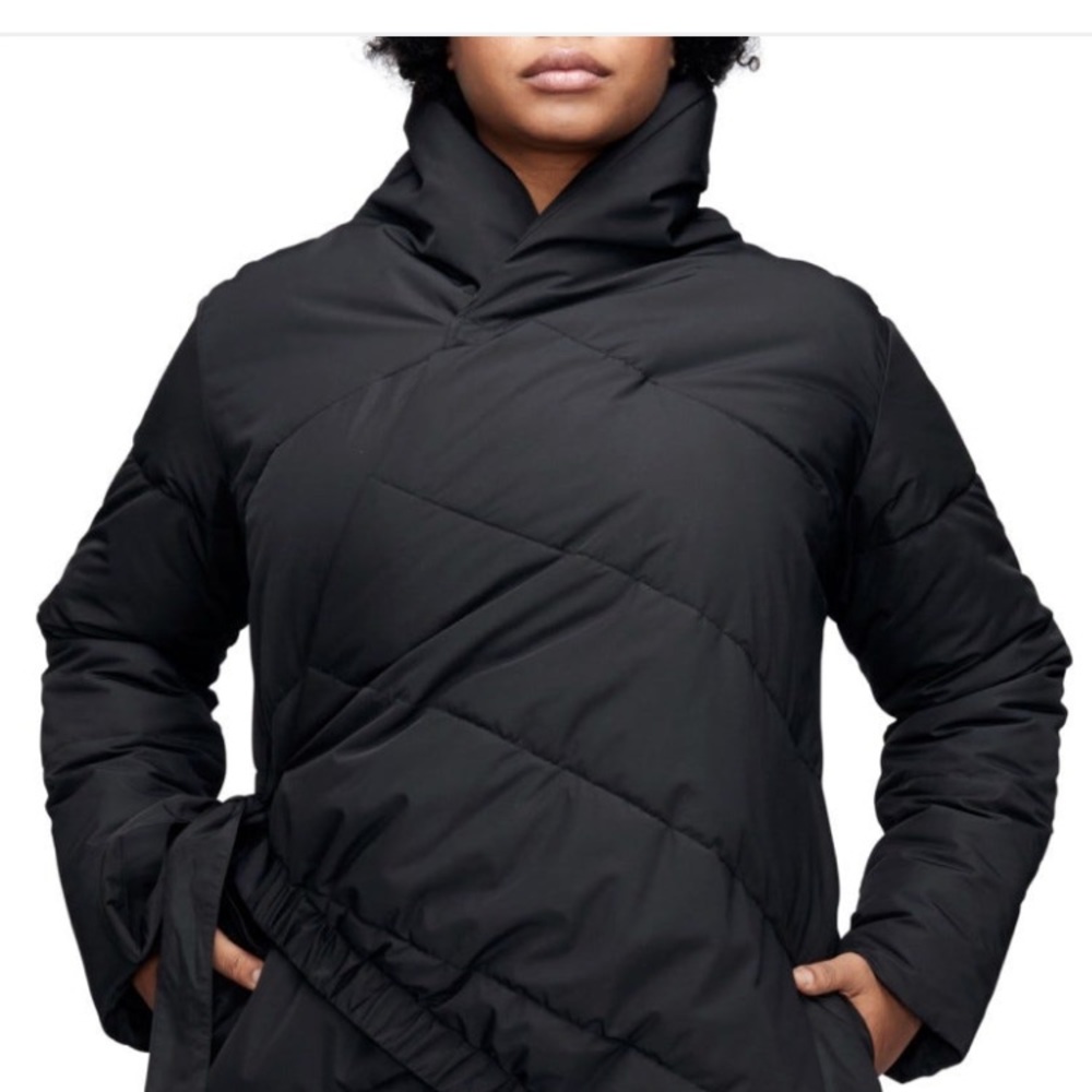 Universal Standard Kanda Puffer Coat